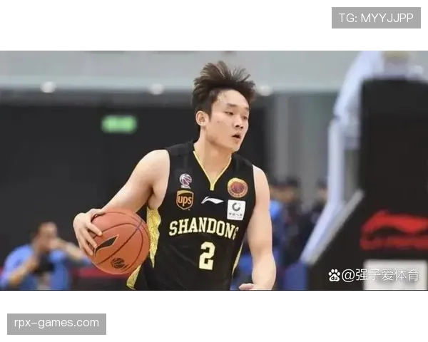 广州队锋线重组迎新星加盟，冲击赛季目标引期待