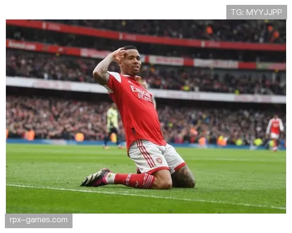 埃因霍温边路进攻火力全开,状态回暖助推近期连胜 埃因霍温边路进攻火力全开,状态回暖助推近期连胜