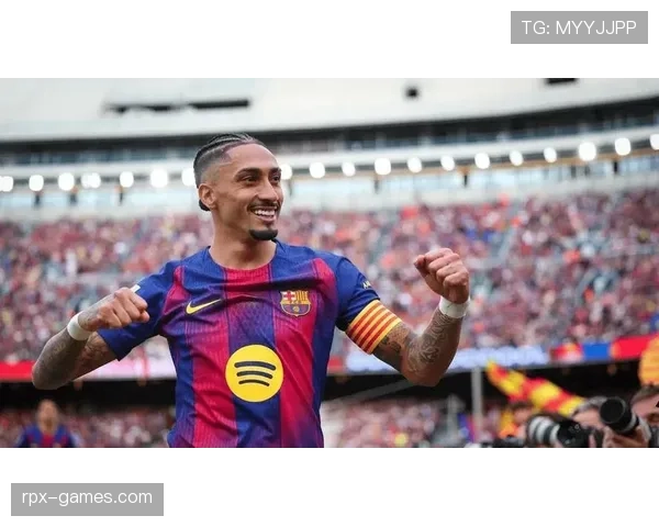 拉菲尼亚训练完顺手给队友点了人均2000的晚餐